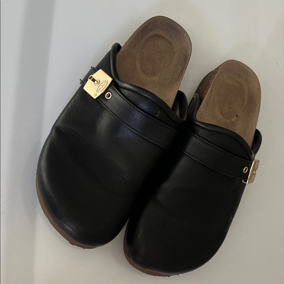 Dr. Scholl's Shoes - Dr. Scholl's Black Sandals with Gold Buckle